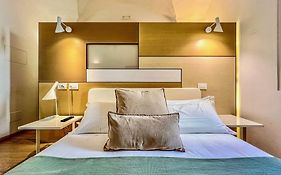 Santacroce Luxury Rooms