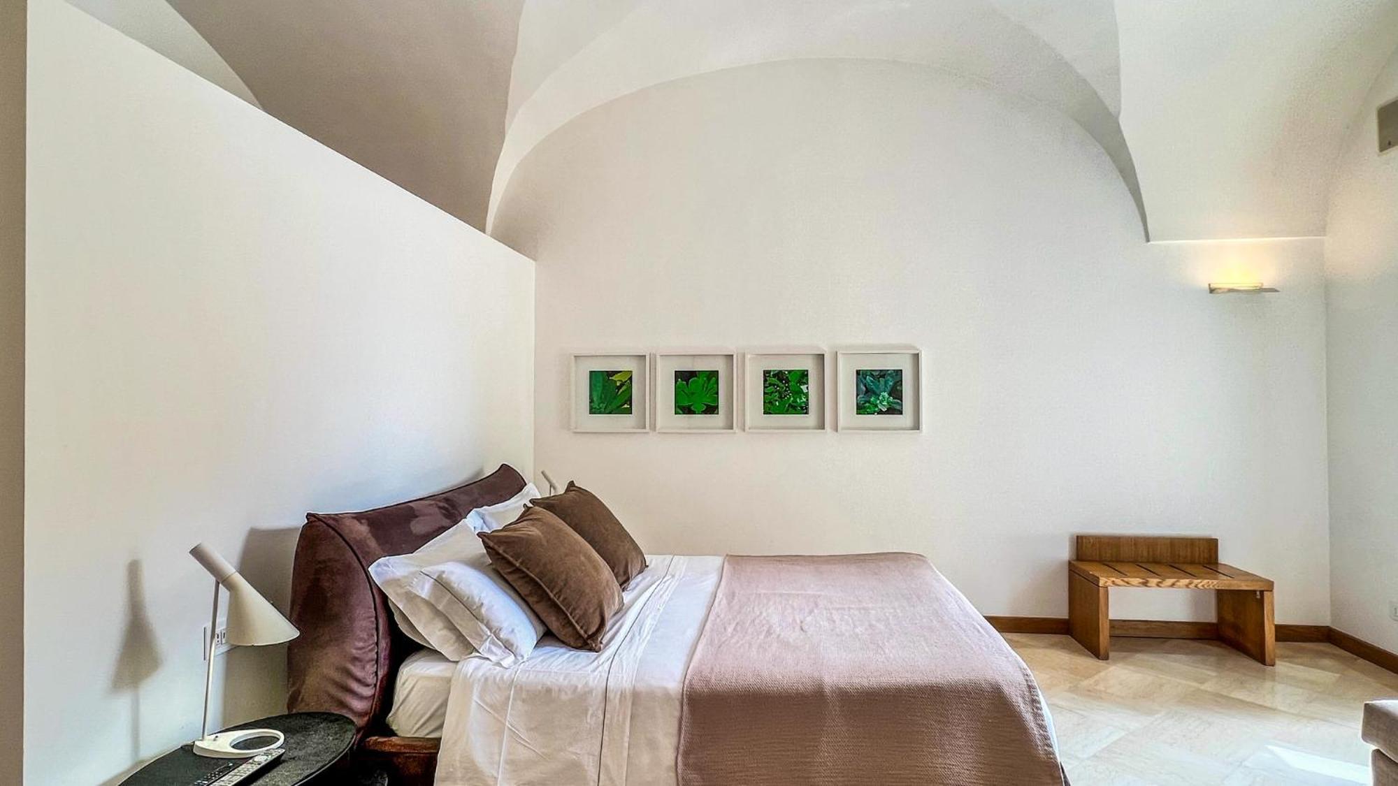 Santacroce Luxury Rooms Lecce Exterior photo