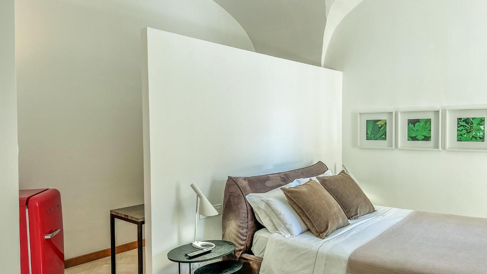 Santacroce Luxury Rooms Lecce Exterior photo