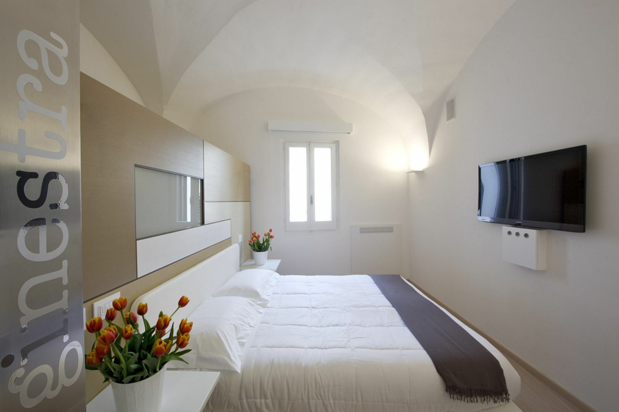 Santacroce Luxury Rooms Lecce Exterior photo