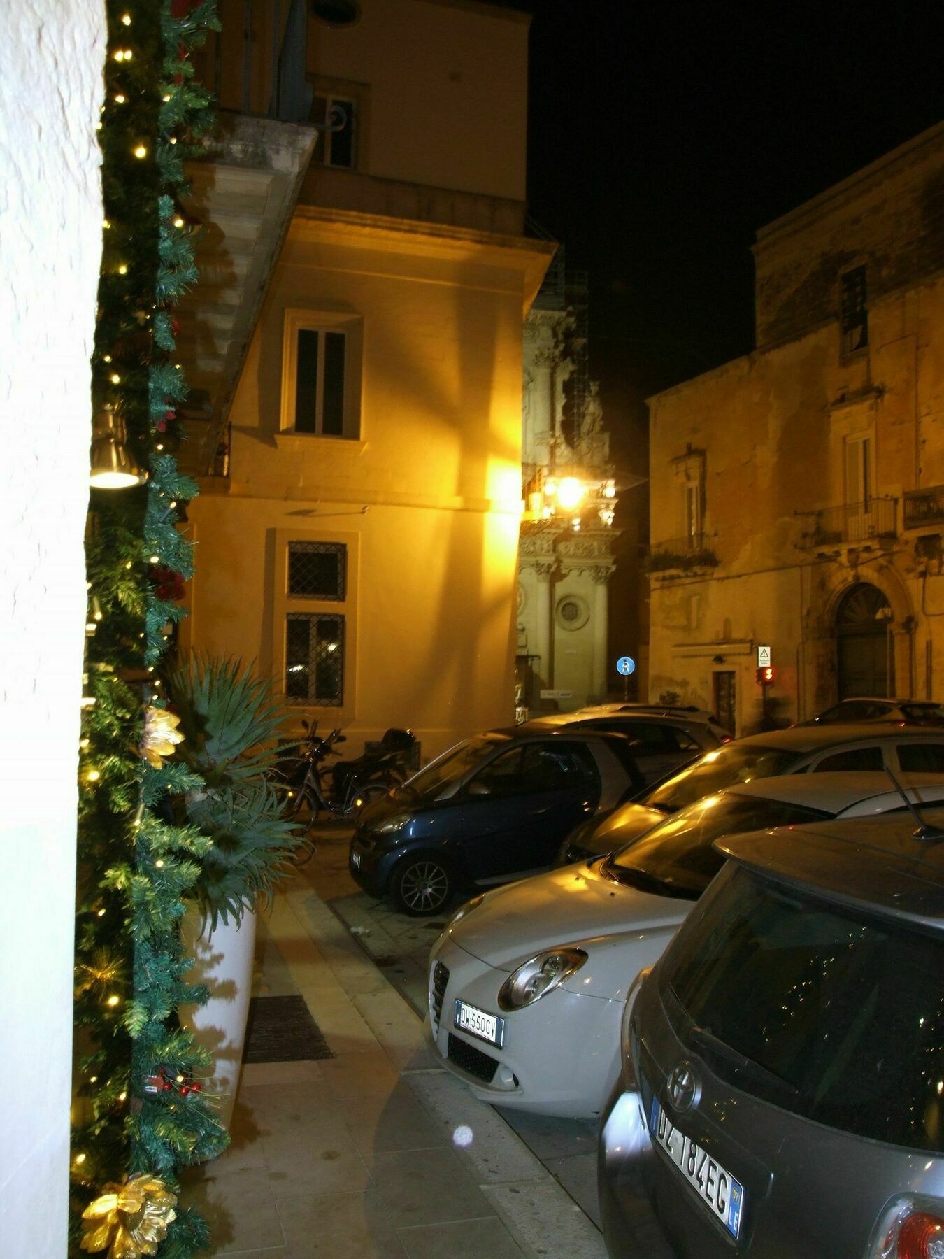 Santacroce Luxury Rooms Lecce Exterior photo