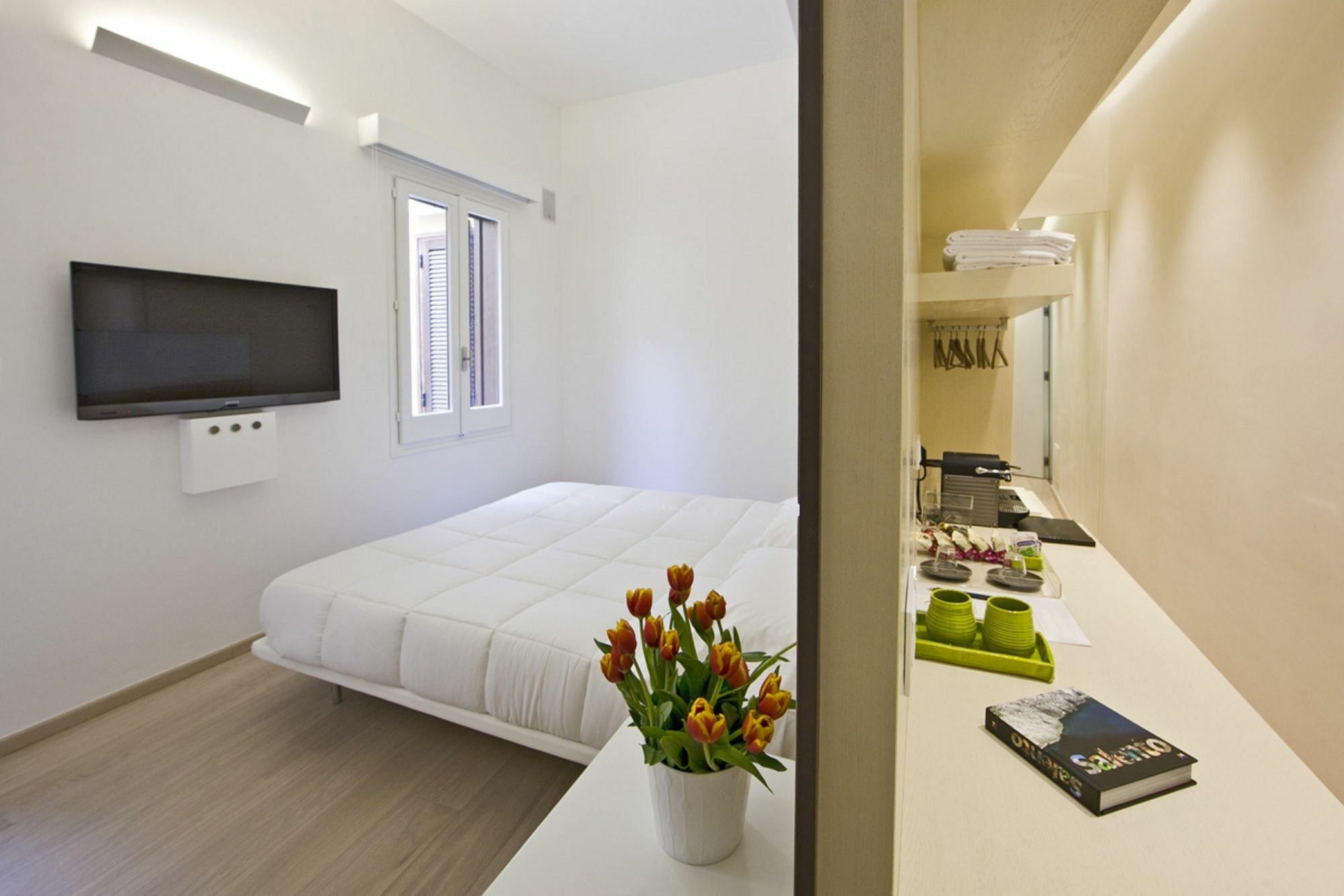 Santacroce Luxury Rooms Lecce Exterior photo